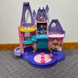Fisher-Price Little People Disney Princess Magical Lights & Dancing Castle playset
