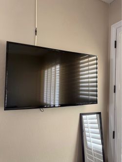 42in Flatscreen TV