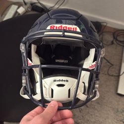 Medium Riddell Speedflex 