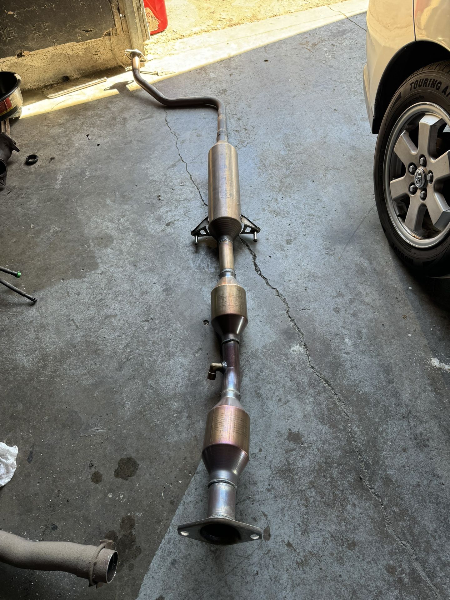 Complete Exhaust System For Toyota Prius As Pictured (Aftermarket)
