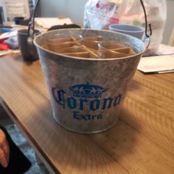 Corona Bucket With 4 Corona Glasses 