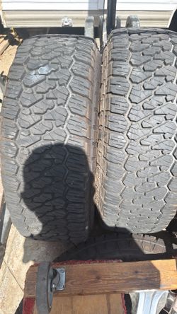 Ram 2500 wheels and tires