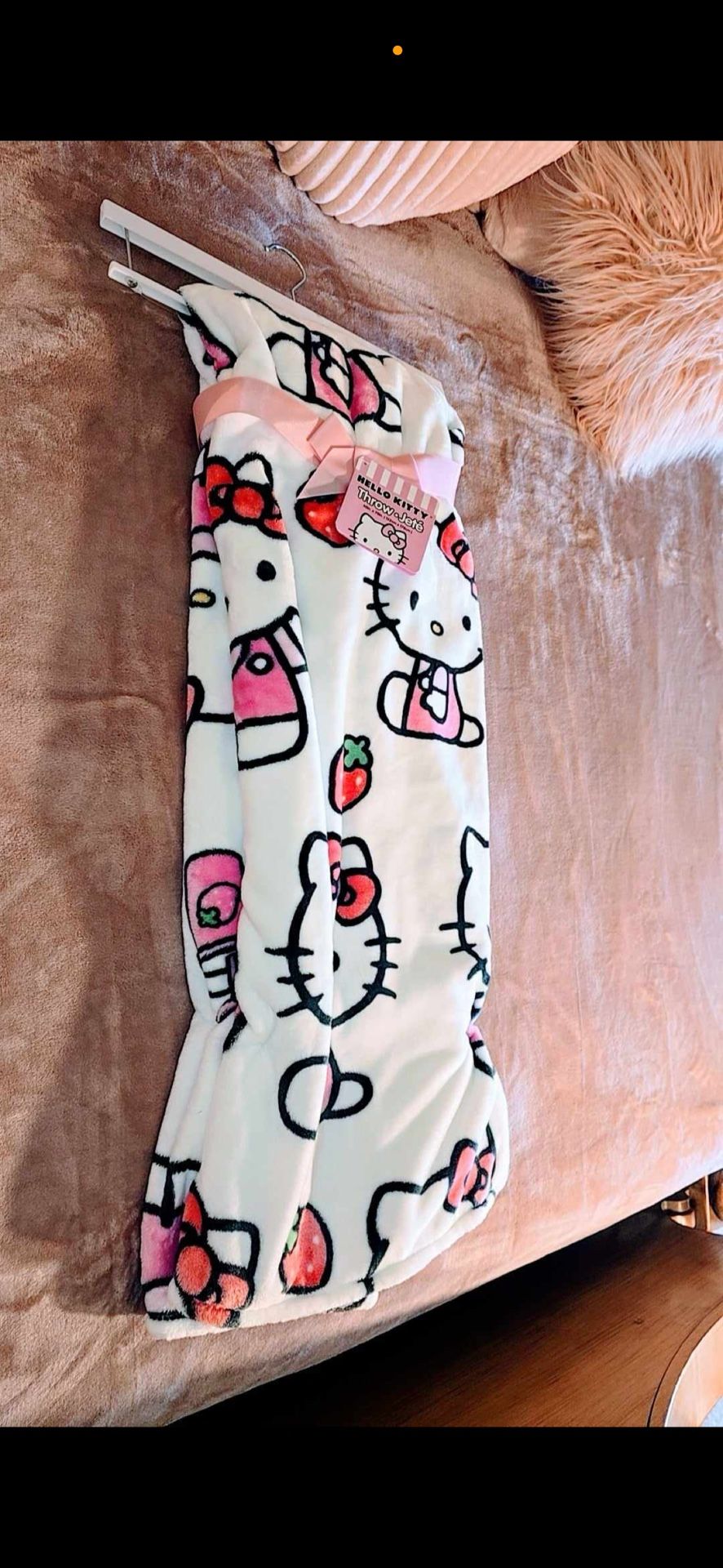 New Hello Kitty Blanket