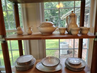 Beautiful Dish Set