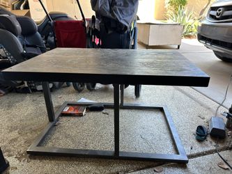 Free Coffee Table