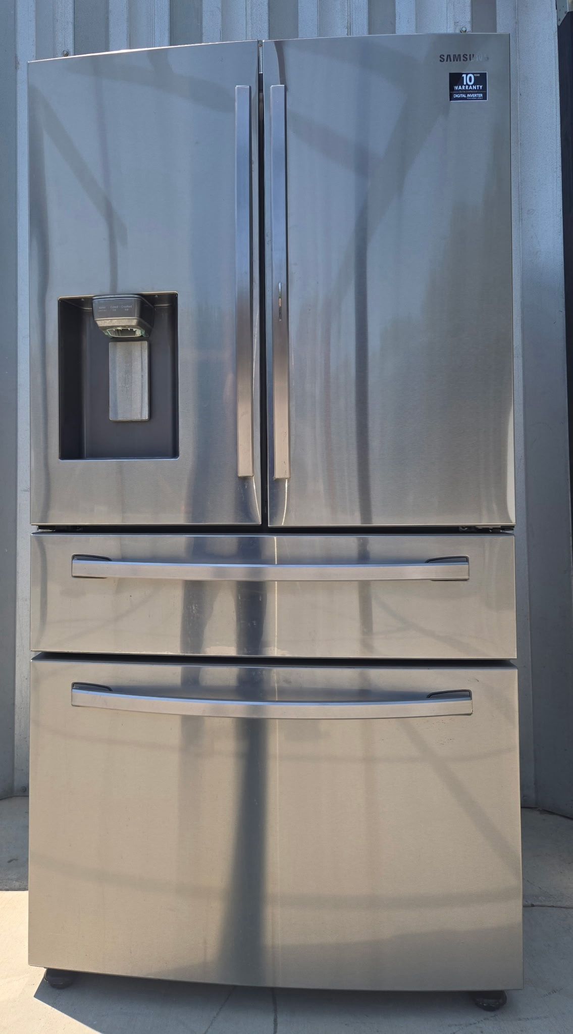 Samsung Stainless Steel 4-door French Door Refrigerator With Beverage Center