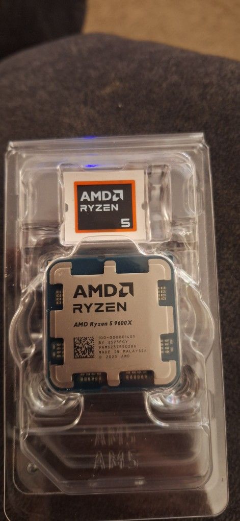 AMD Ryzen 5 9600x
