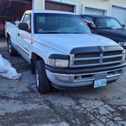 2000 Dodge Ram 1500