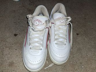 3 pair jordans