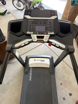 Schwinn 830 Treadmill