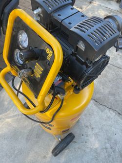 175 PSI DEWALT AIR COMPRESSOR 120 VOLT