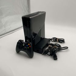 Xbox 360 Slim 250GB Console w/1 Controller