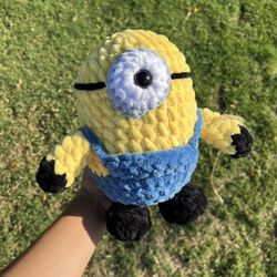 Crochet Jumbo Minion
