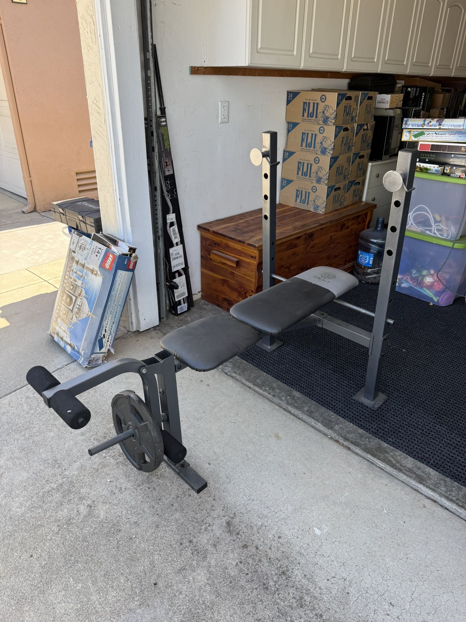 Weight Bench