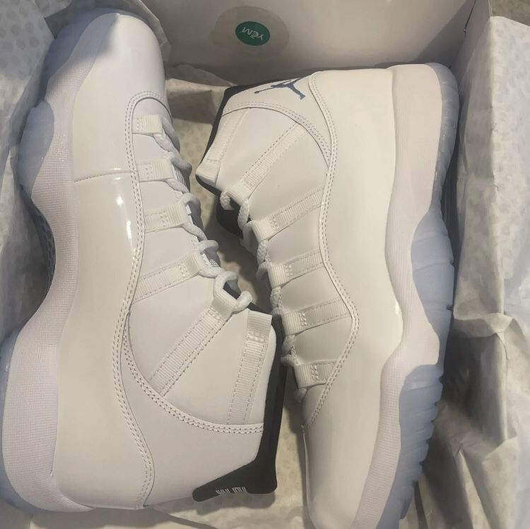 Size 10 - Air Jordan 11 Retro 2024 Columbia / Legend Blue - IN HAND CT8012-104