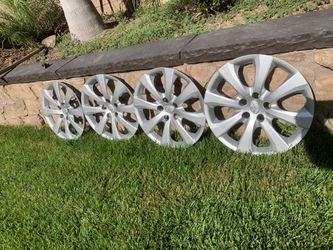 Toyota hubcap