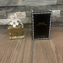 Marc Jacobs Daisy by Marc Jacobs 3.4 oz EDT Perfume for Women New In Box
