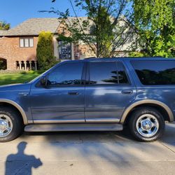 2002 Ford Expedition