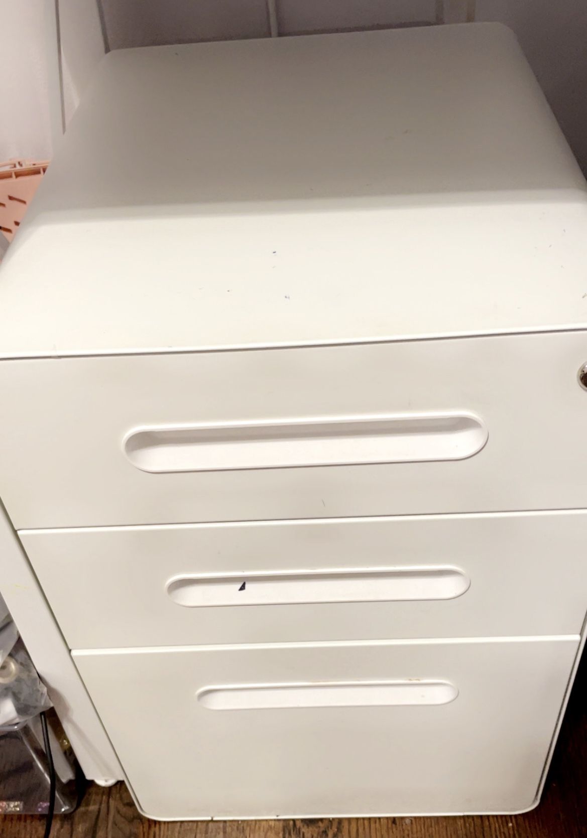 FILE CABINET