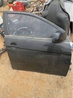 Lancer door