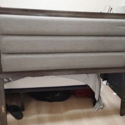 Queen Bedroom Set