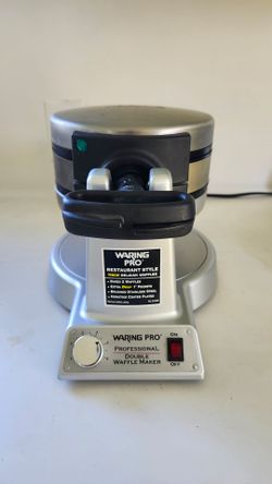 Professional WARING Double sided waffle machine.