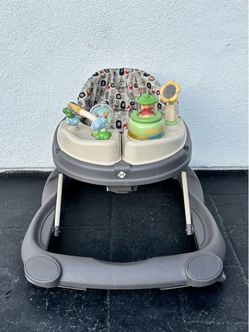 Disney Winnie the Pooh Baby Walker