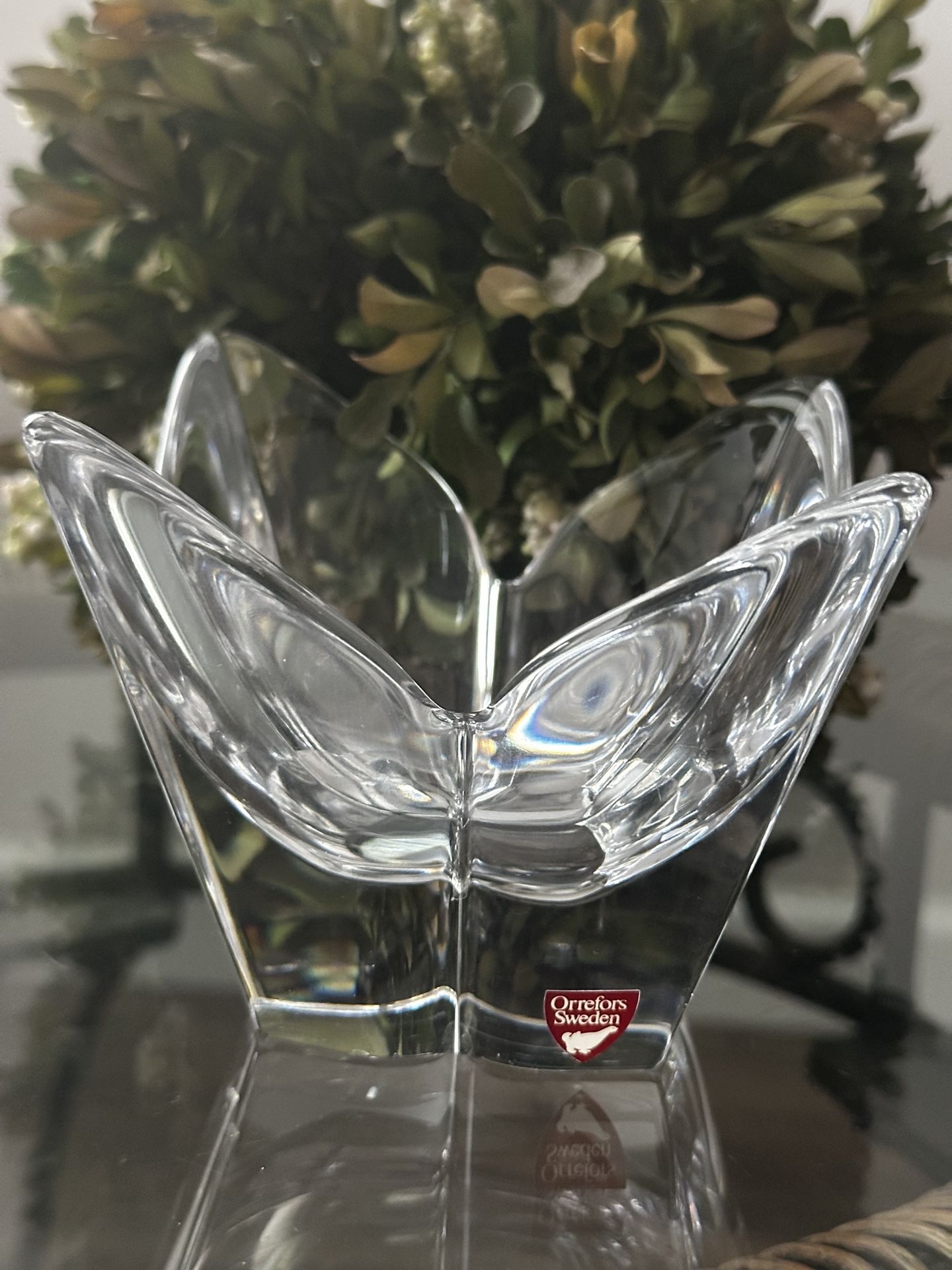 Sweden Crystal Tulip Decorative small Bowl/Candle holder/Trinket Bowl by Orrefors Preowned.