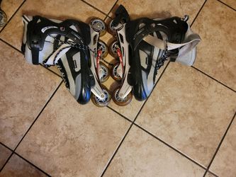 MEN'S ROLLER BLADES SIZE 9 / $40 FIRM PRICE