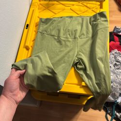 Green Nike Plus Size Leggings 