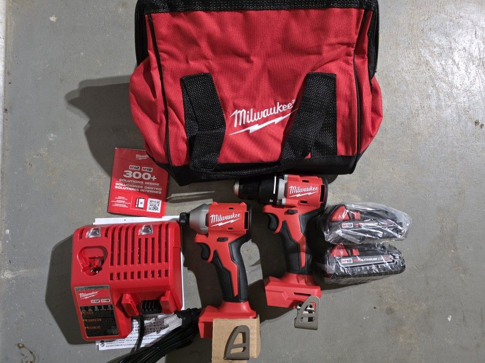 Milwaukee M18 Brushless 2-Tool Combo Kit 