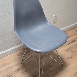 Herman Miller Eames Style Side Chair Eiffel Tour Base Blue