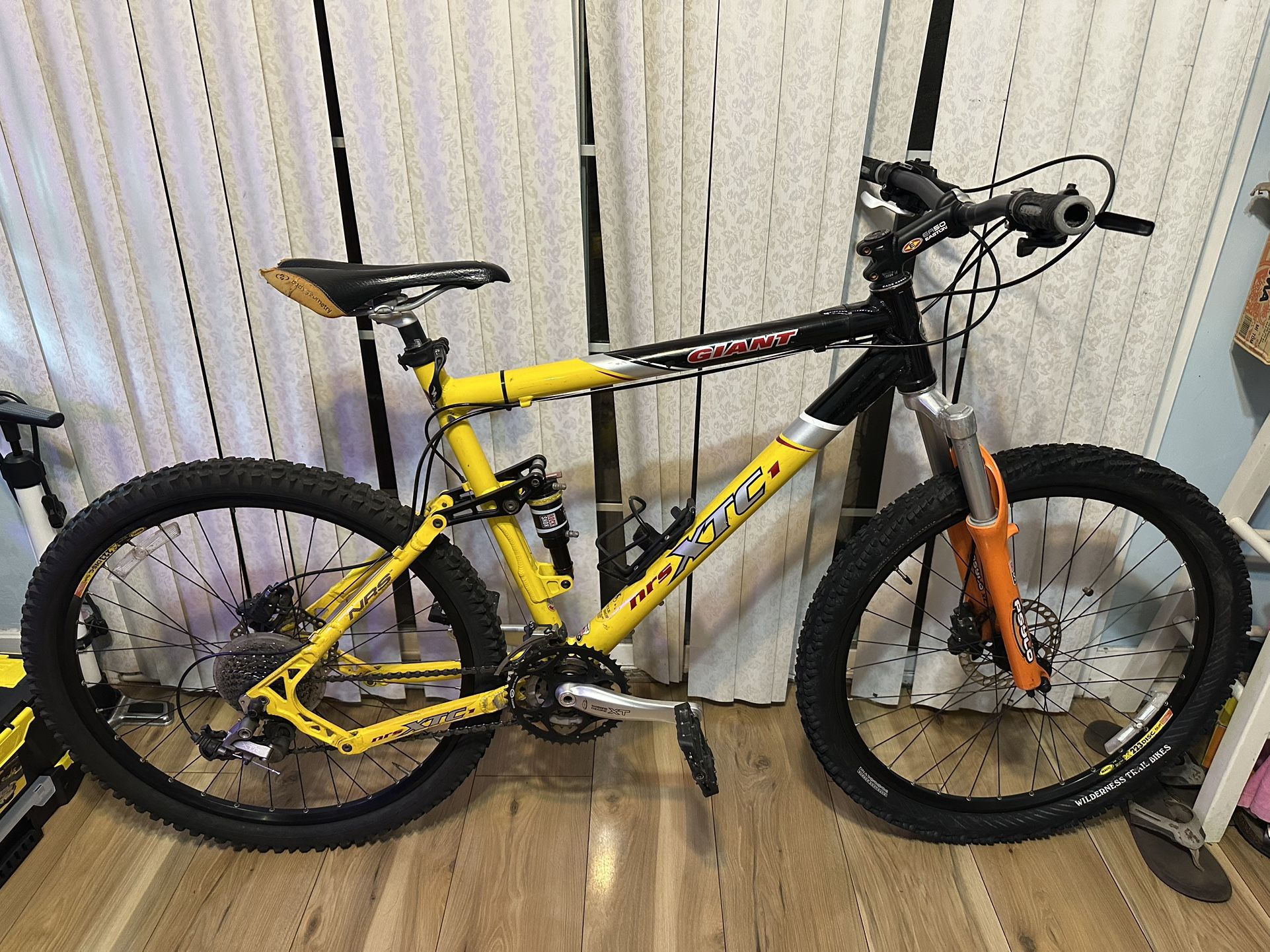 Giant NRS XTC Bike