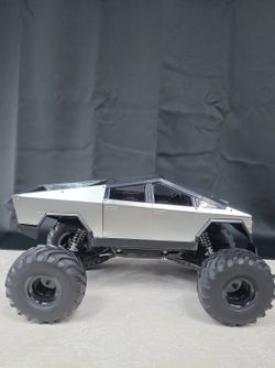 1:8 Cybertruck RC Truck – 4WD Alloy Body