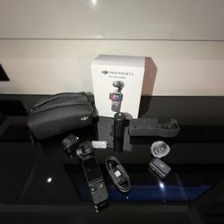 DJI Osmo Pocket 3 Creator Combo 