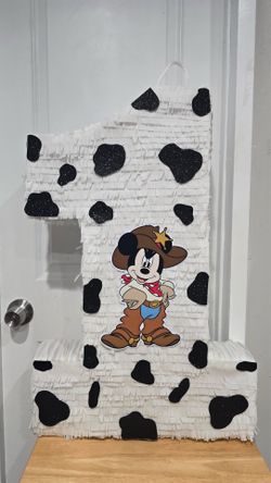 Mickey Mouse pinata