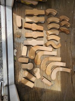 6010 Red Oak Handrails Fittings