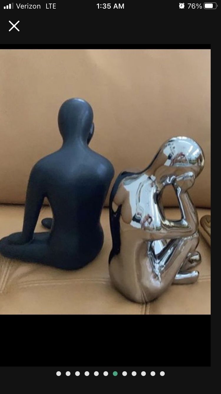 NEW! 25 Each Art Deco MCM Look Head On Hand Statue. Ceramic Black Or