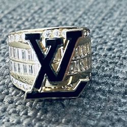 INITIAL gold Cluster Ring