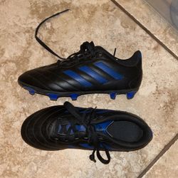 Kids Cleats