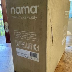 NAMA J2 COLD PRESS JUICER - white