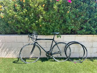 Cannondale CAAD9 Bike w/ Spare Tires