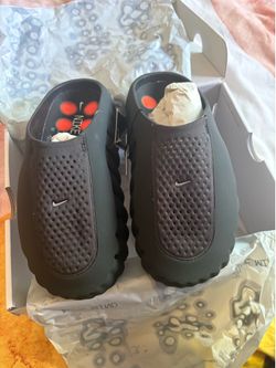New authentic Nike mind 001 size 7 men