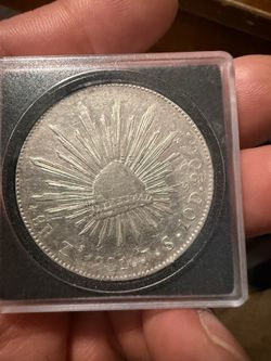 1881 Z 8 reales pido $140 garantizado que es genuina