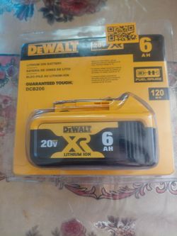 DEWALT 20-volt 6AH