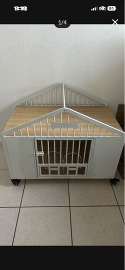 Dog cage for small or medium dog great condition