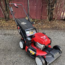 TROY-BILT lawn mower self propelled FWD 7.25hp 163cc 21”
