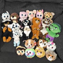 TY Beanie Babies Plushies 