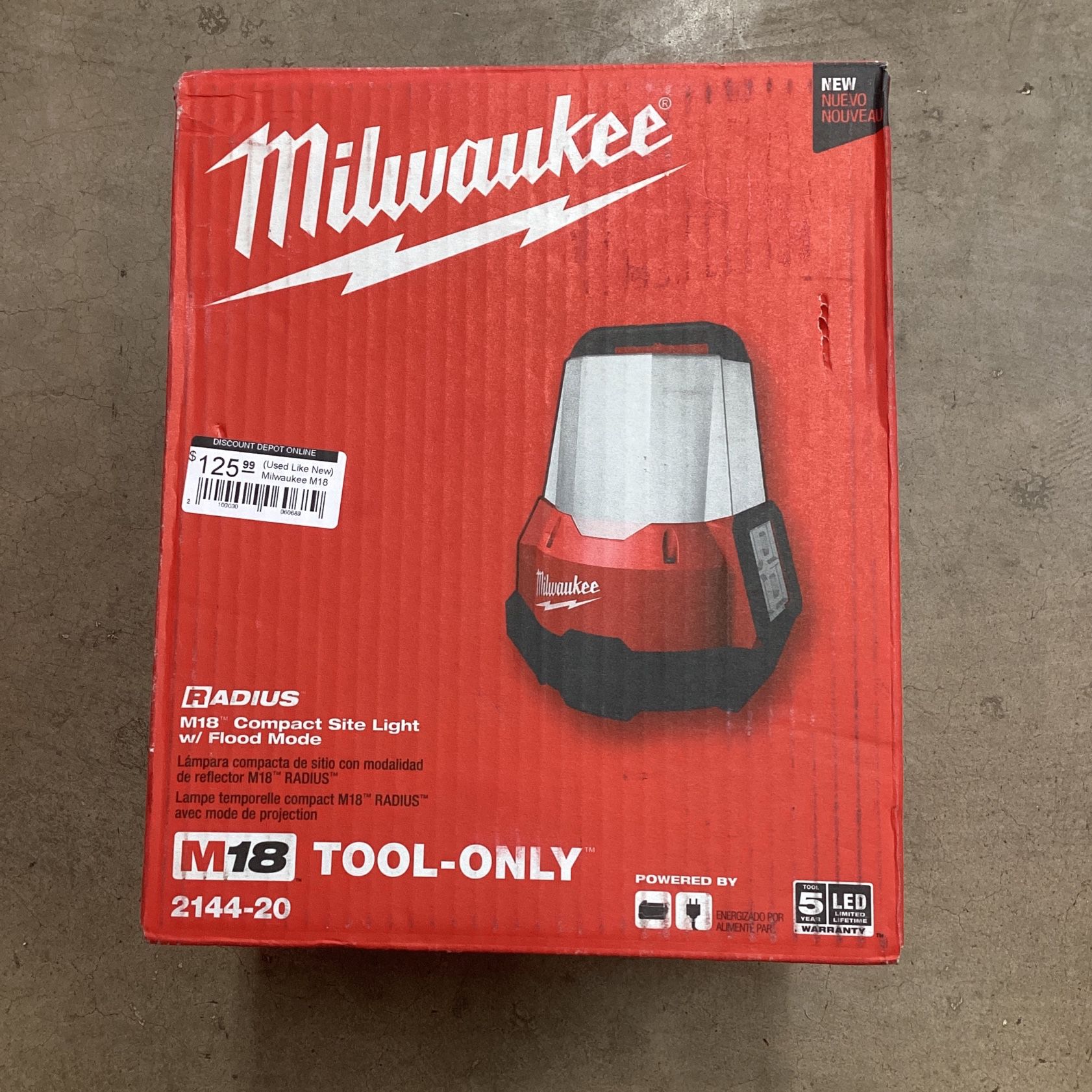 Milwaukee M18 18-Volt 2200 Lumens Cordless Radius LED Compact Site Light  with Flood Mode (Tool-Only) for Sale in Phoenix, AZ OfferUp