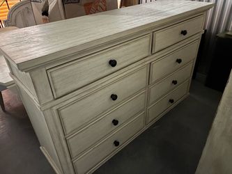 Millennium by Ashley Marsilona 8-Drawer Dresser – Vintage White